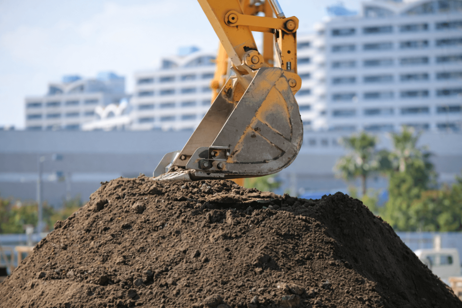 浜松で残土を処分する際の考え方と適正な処理方法 ― 残土処分で起こりやすいトラブルと注意点 ―